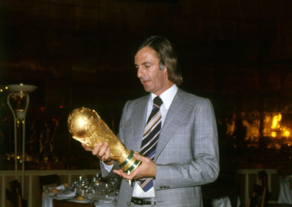 El fútbol mundial está de luto: fallleció César Luis Menotti