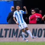 Con Messi entrando desde el banco, Argentina derrotó a Ecuador con gol de Ángel Di María