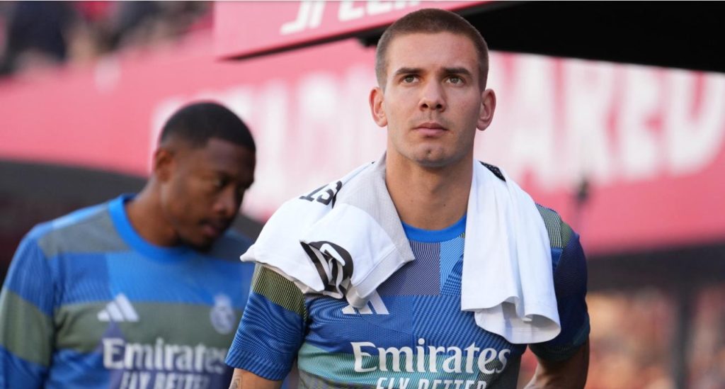 Silbidos para Mastantuono en el Santiago Bernabéu pese al triunfo de Real Madrid